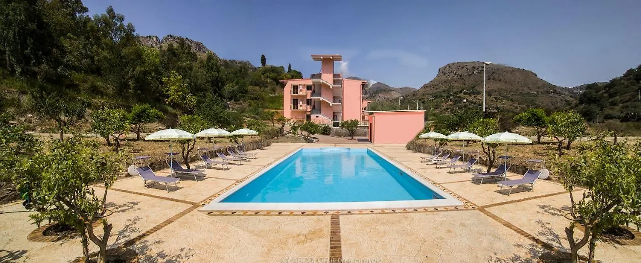 Aparthotel Residence Villa Mare Taormina Letojanni
