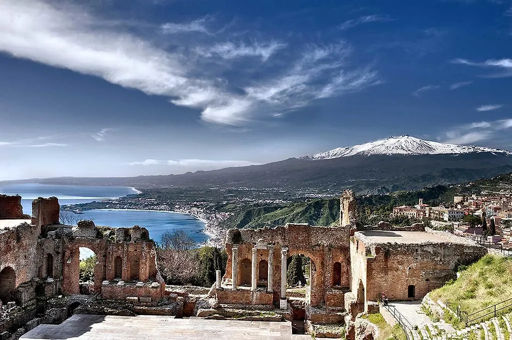 Residence Villa Mare Taormina Letojanni 3*,  Italy