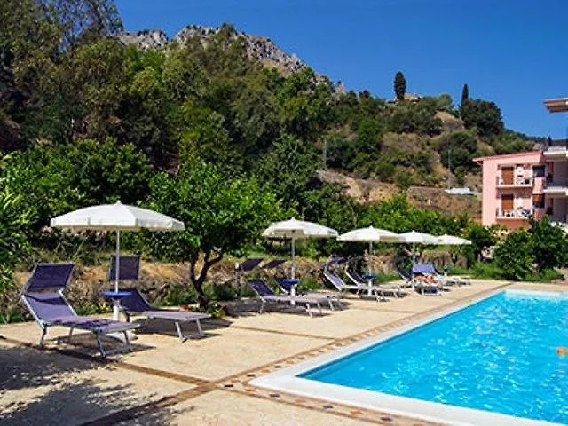 Aparthotel Residence Villa Mare Taormina Letojanni