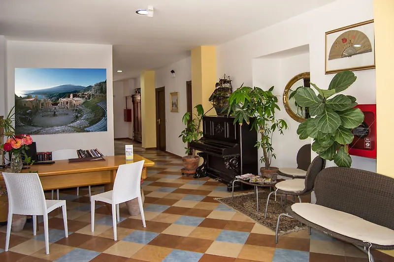 Residence Villa Mare Taormina Letojanni 3*,  Italy