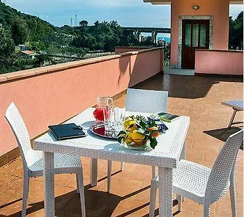 Residence Villa Mare Taormina Letojanni Aparthotel