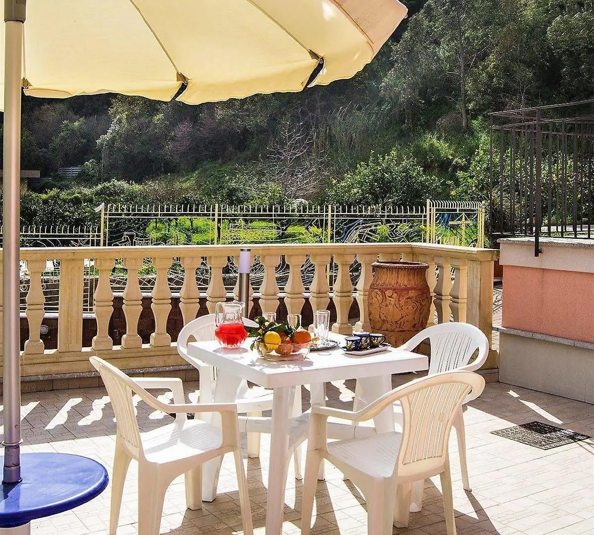 Residence Villa Mare Taormina Letojanni Italy