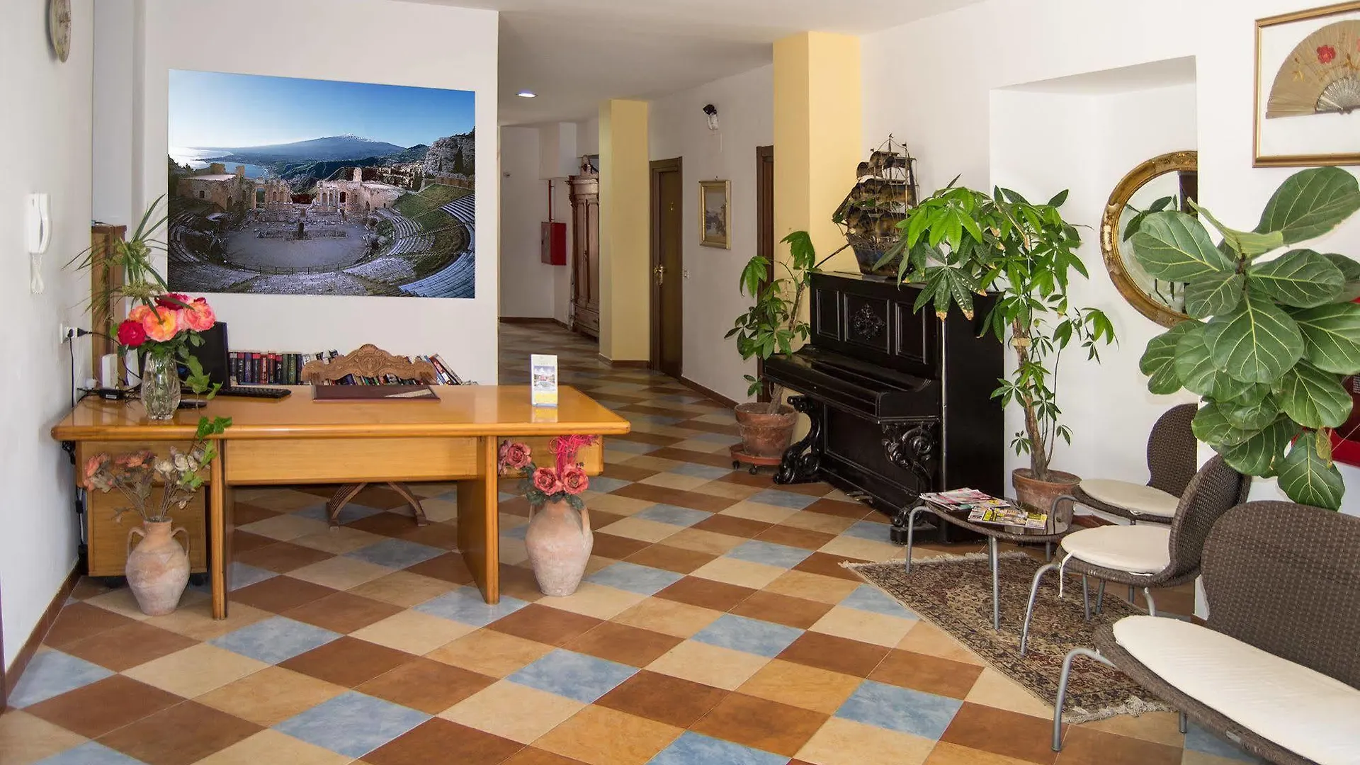 *** Aparthotel Residence Villa Mare Taormina Letojanni Italy