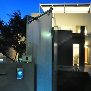 Bed & Breakfast Art House Margine Rosso Quartu SantʼElena