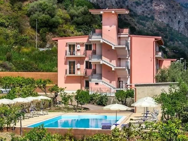 Residence Villa Mare Taormina Letojanni Italy