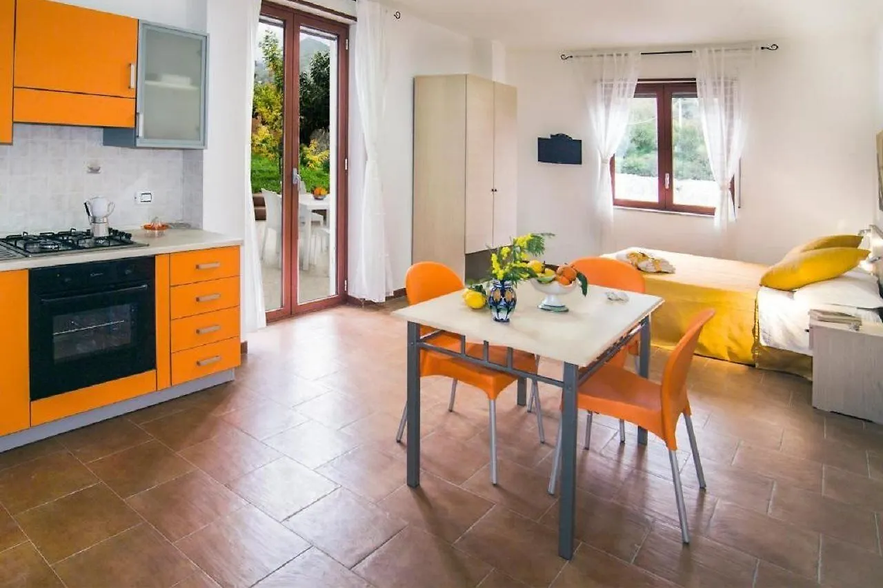 Aparthotel Residence Villa Mare Taormina Letojanni